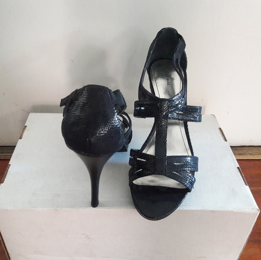 Style & Co - Picture 2 of 3